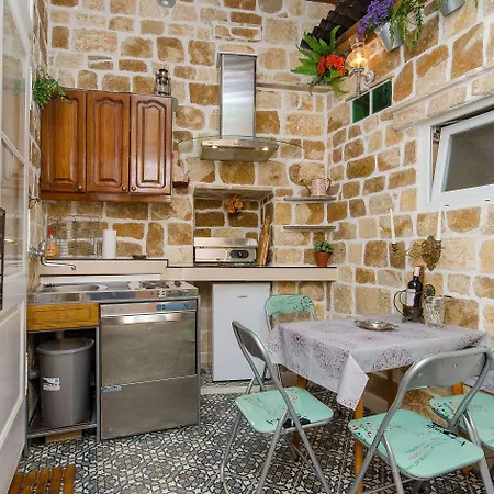 Vintage Bossanova Apartment *