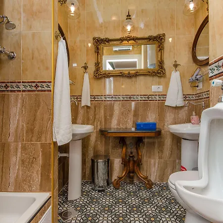 Vintage Bossanova Apartment *