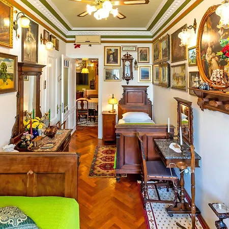 Апартаменты Vintage Bossanova